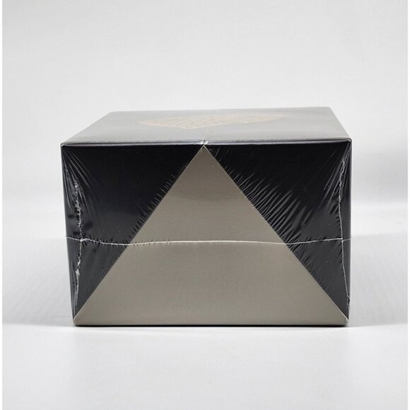 McFarlane Toys Game of Thrones Jon Snow Collector Box - Picture 6 of 9